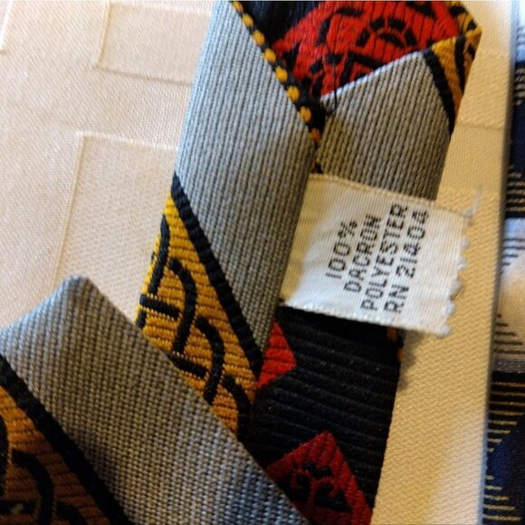 Lot of Nice Vintage men's Ties Various Designers - Picture 3 of 5